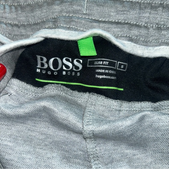 HUGO BOSS track pants | Men Small | gray/black | Like New - Picture 2 of 7